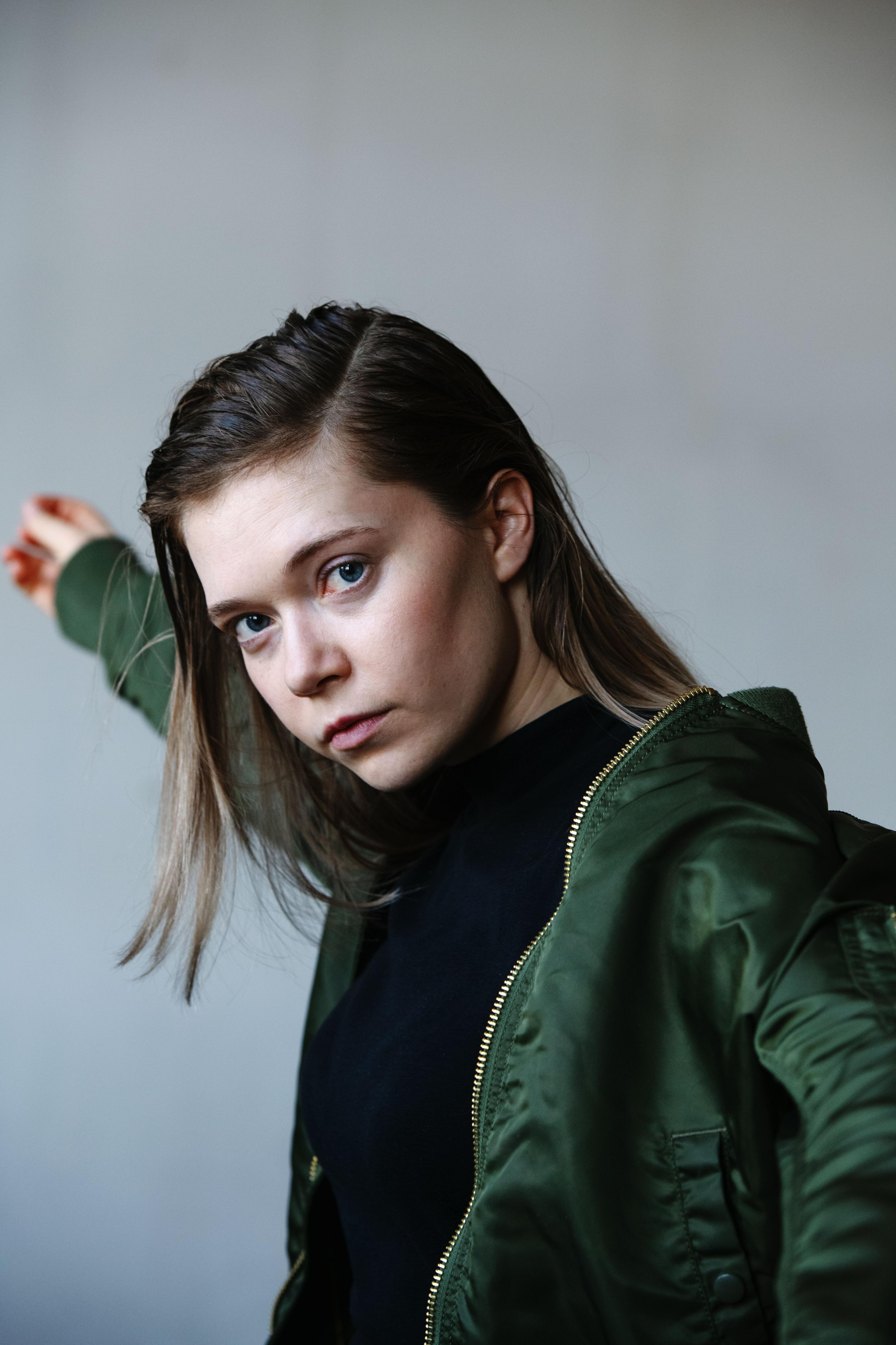 Photo of Farina Flebbe by Jeanne Degraa 