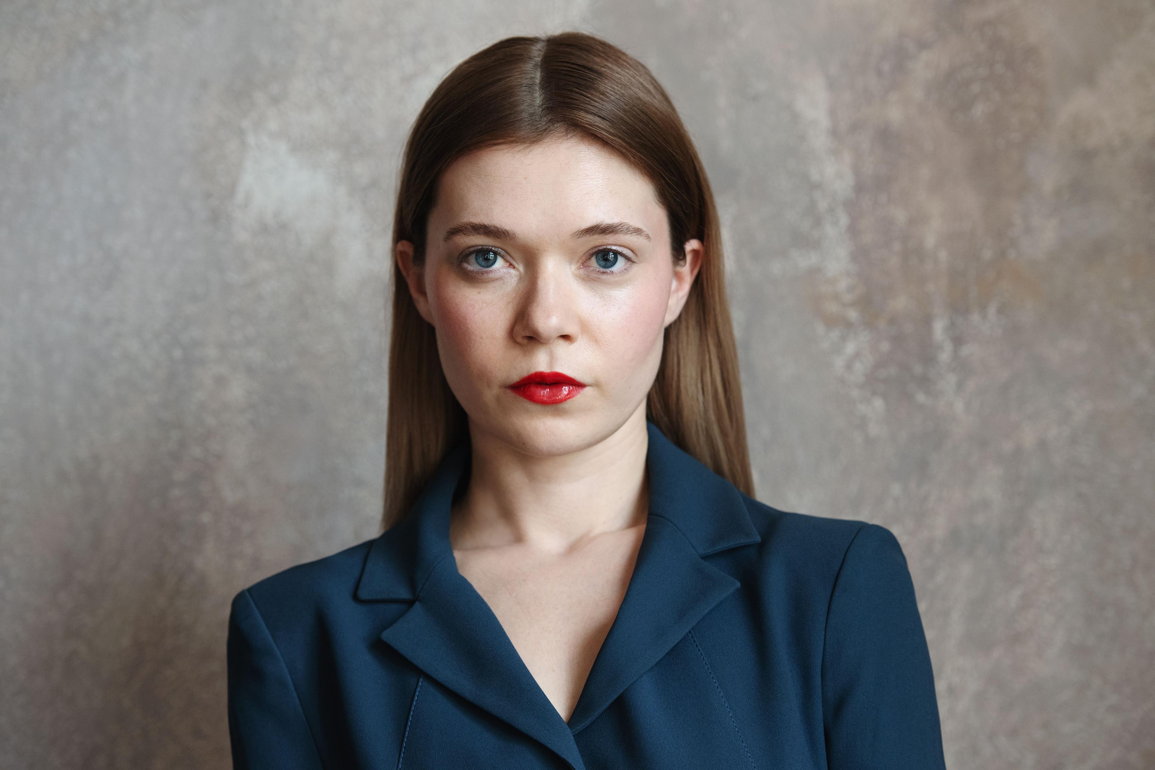Photo of Farina Flebbe by Jeanne Degraa 