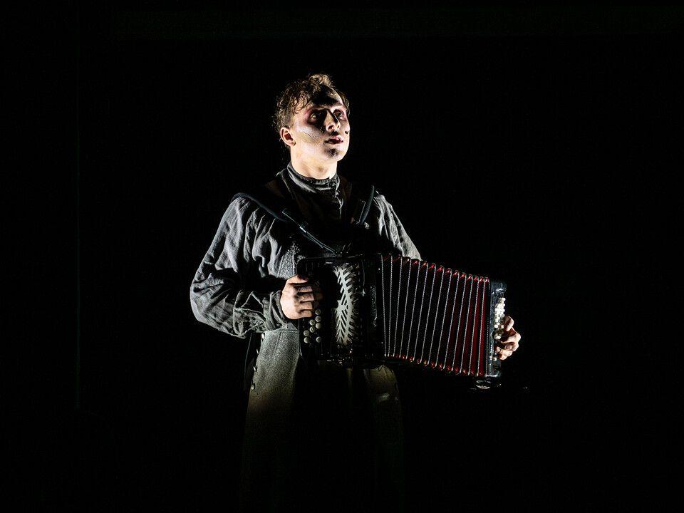 Showreel Preview Photo of Michael Fünfschilling by null